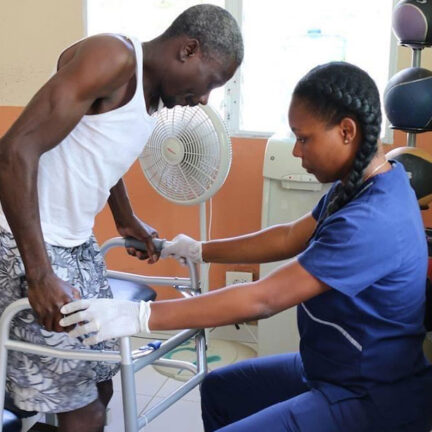 Rééducation neurologique Au Cameroun